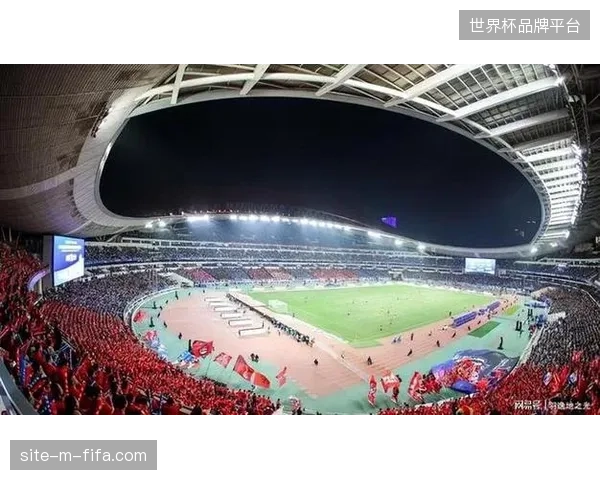 FIFA赞助商通过实时多机位接入,完成了从品牌曝光向深度消费引导的逻辑转化 FIFA赞助商通过实时多机位接入,完成了从品牌曝光向深度消费引导的逻辑转化